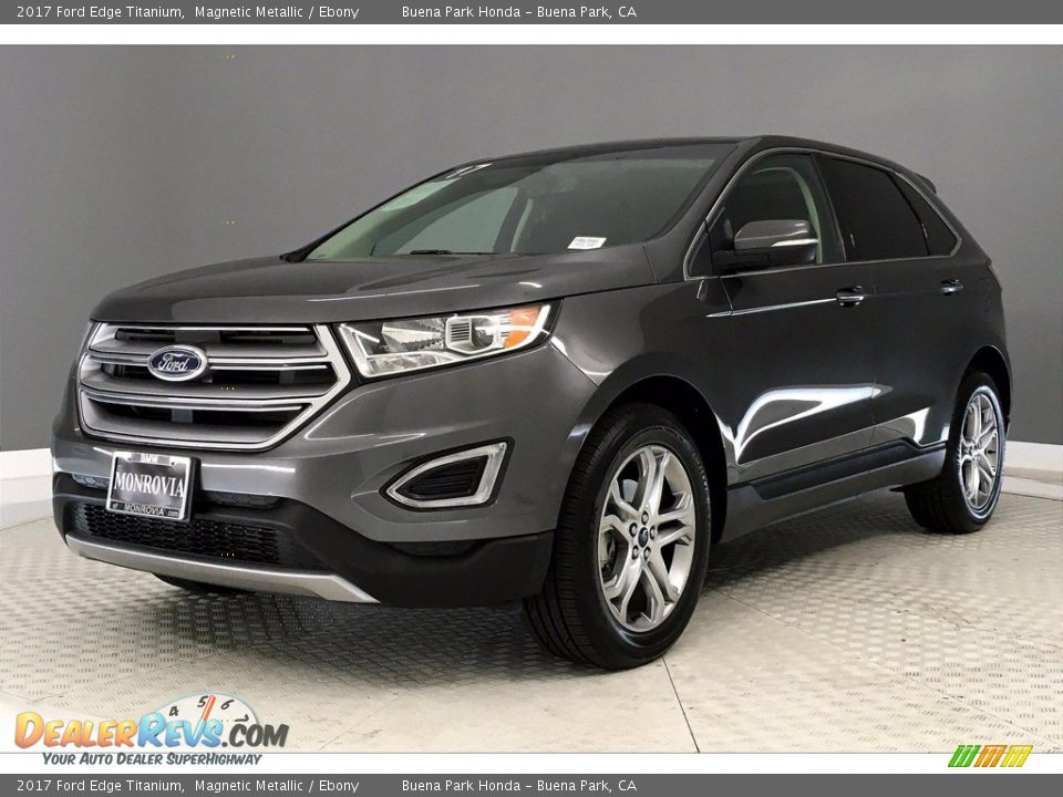 Magnetic Metallic 2017 Ford Edge Titanium Photo #12