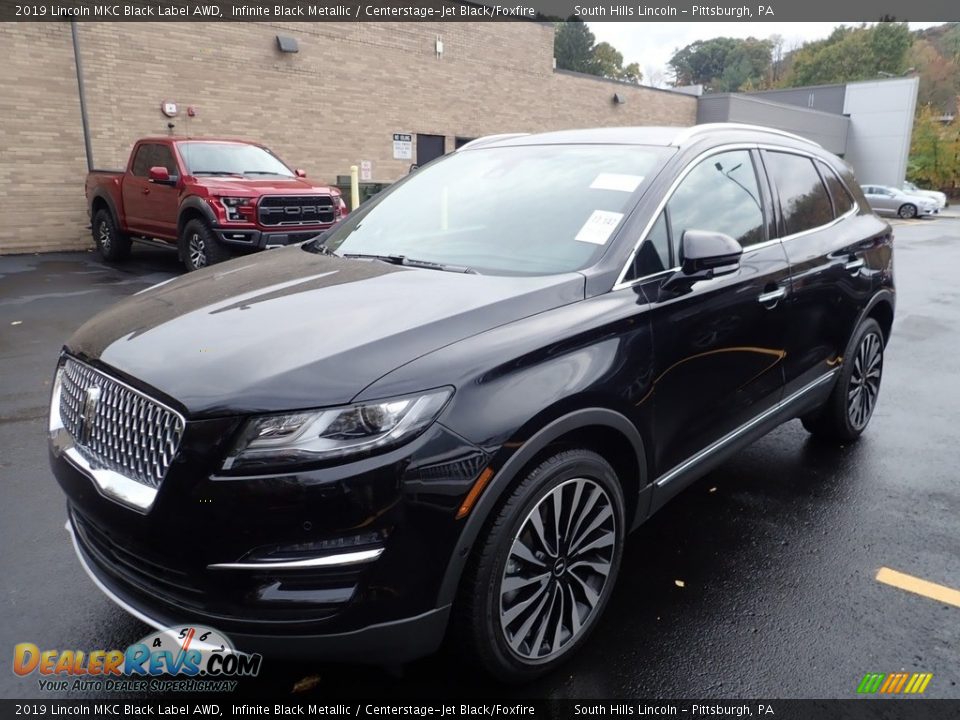 Front 3/4 View of 2019 Lincoln MKC Black Label AWD Photo #1