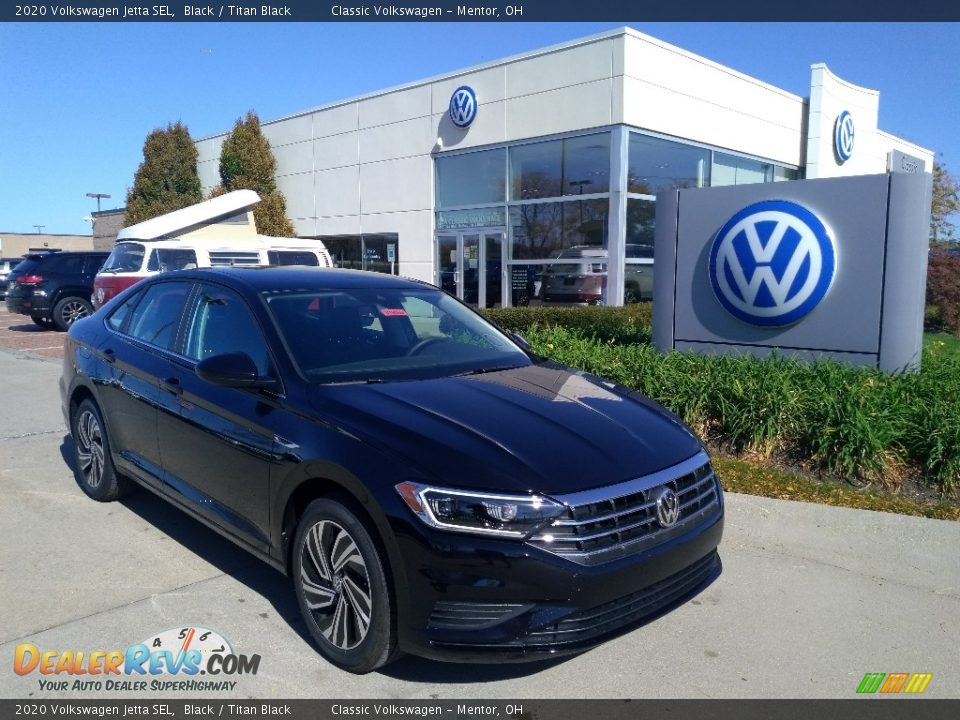 Front 3/4 View of 2020 Volkswagen Jetta SEL Photo #1