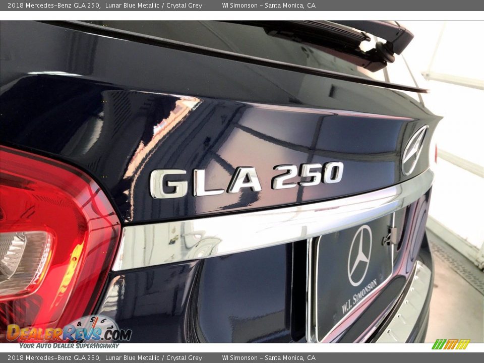 2018 Mercedes-Benz GLA 250 Lunar Blue Metallic / Crystal Grey Photo #31