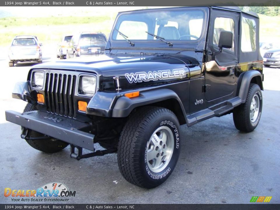 1994 Jeep Wrangler S 4x4 Black / Black Photo #1