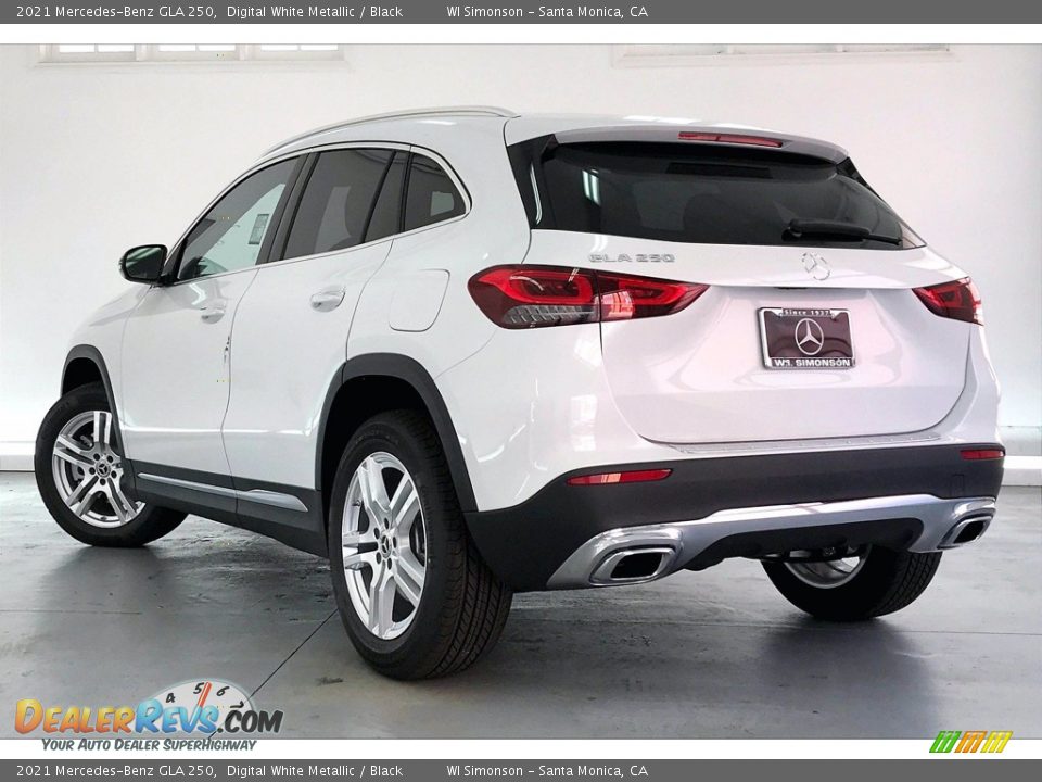 2021 Mercedes-Benz GLA 250 Digital White Metallic / Black Photo #2