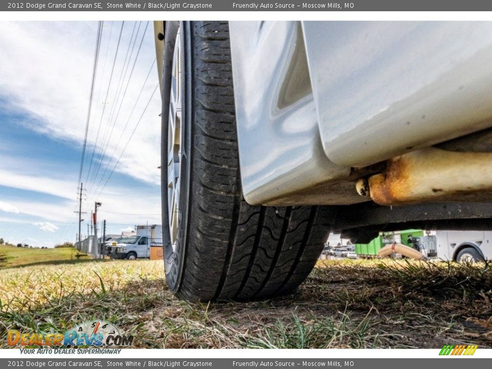 2012 Dodge Grand Caravan SE Stone White / Black/Light Graystone Photo #12