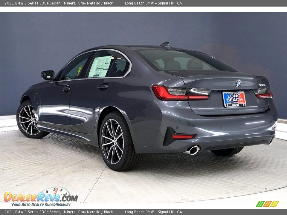 2021 BMW 3 Series 330e Sedan Mineral Gray Metallic / Black Photo #3