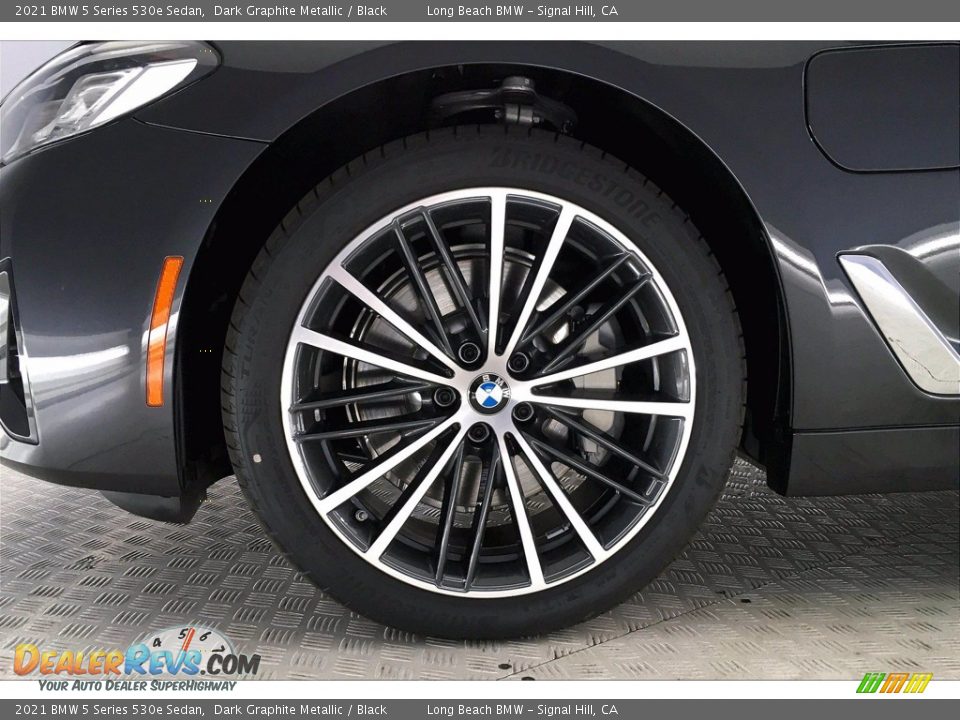 2021 BMW 5 Series 530e Sedan Wheel Photo #12
