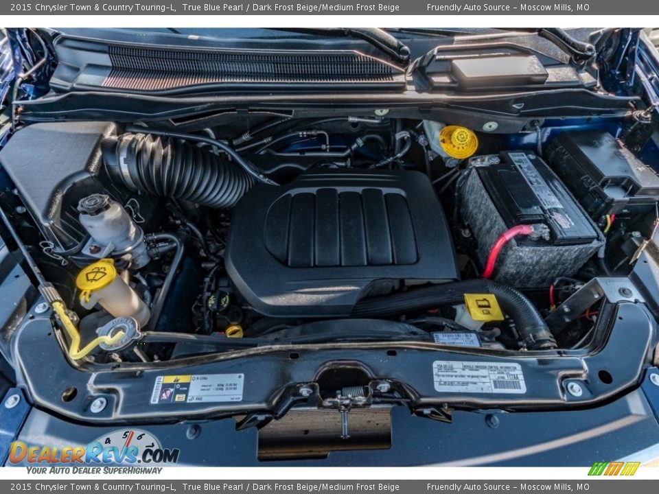 2015 Chrysler Town & Country Touring-L 3.6 Liter DOHC 24-Valve VVT Pentastar V6 Engine Photo #16