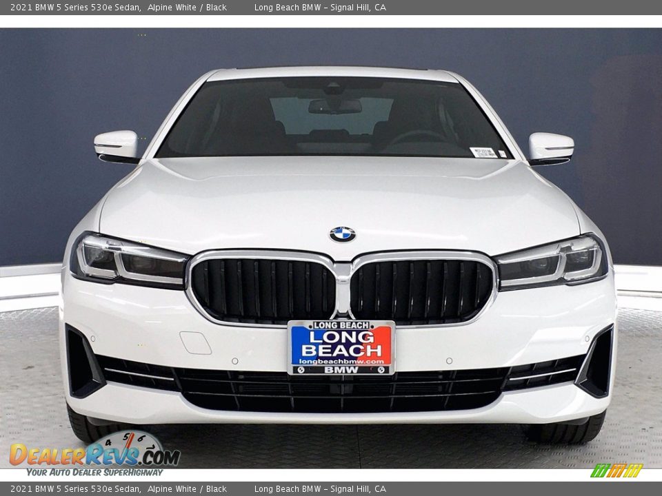 2021 BMW 5 Series 530e Sedan Alpine White / Black Photo #2