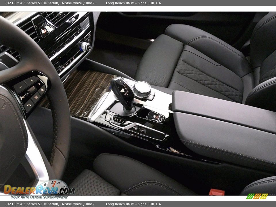 2021 BMW 5 Series 530e Sedan Shifter Photo #8