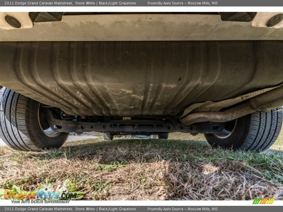 2011 Dodge Grand Caravan Mainstreet Stone White / Black/Light Graystone Photo #13