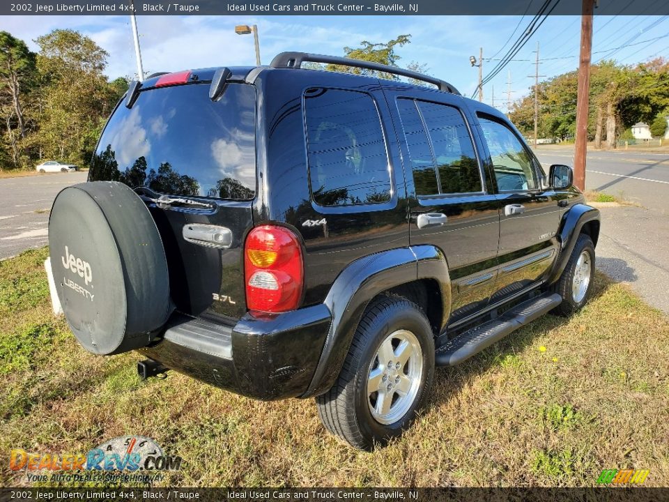 2002 Jeep Liberty Limited 4x4 Black / Taupe Photo #5