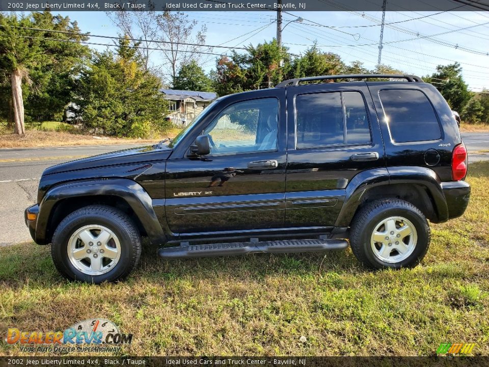 2002 Jeep Liberty Limited 4x4 Black / Taupe Photo #7