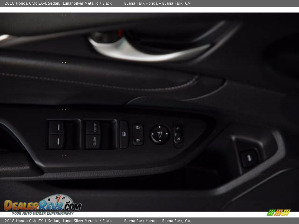 2018 Honda Civic EX-L Sedan Lunar Silver Metallic / Black Photo #31