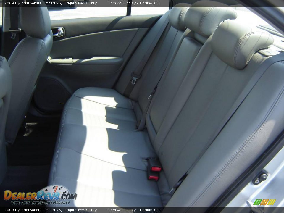 2009 Hyundai Sonata Limited V6 Bright Silver / Gray Photo #11