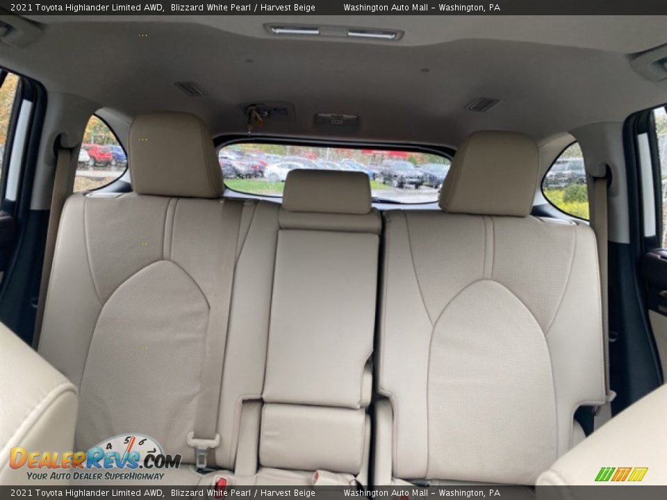 Rear Seat of 2021 Toyota Highlander Limited AWD Photo #23