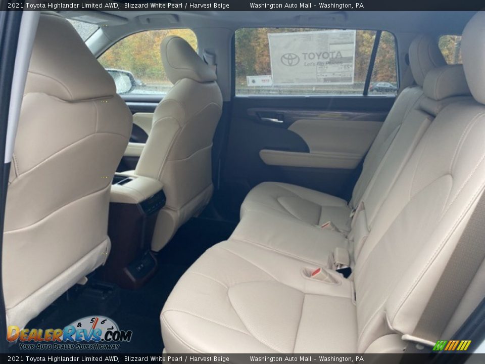 Rear Seat of 2021 Toyota Highlander Limited AWD Photo #26