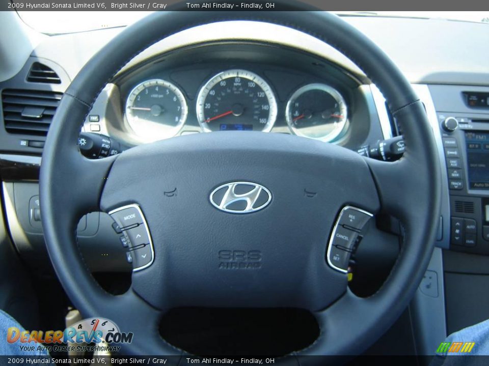 2009 Hyundai Sonata Limited V6 Bright Silver / Gray Photo #15