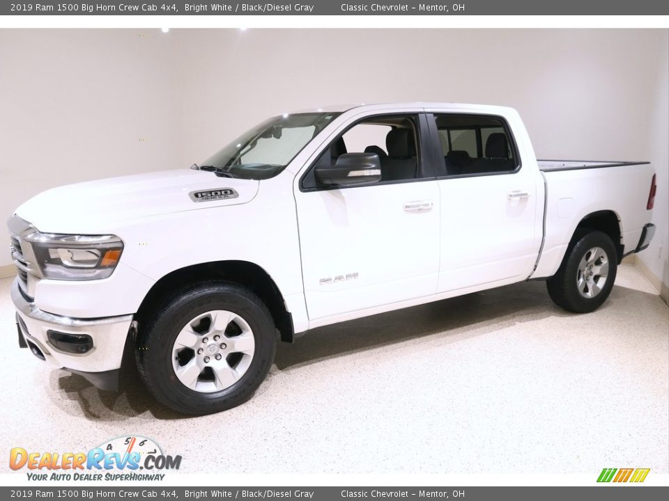 2019 Ram 1500 Big Horn Crew Cab 4x4 Bright White / Black/Diesel Gray Photo #3