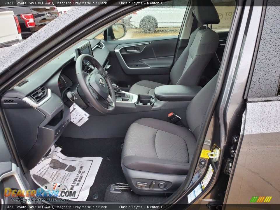 2021 Toyota RAV4 XLE AWD Magnetic Gray Metallic / Black Photo #2