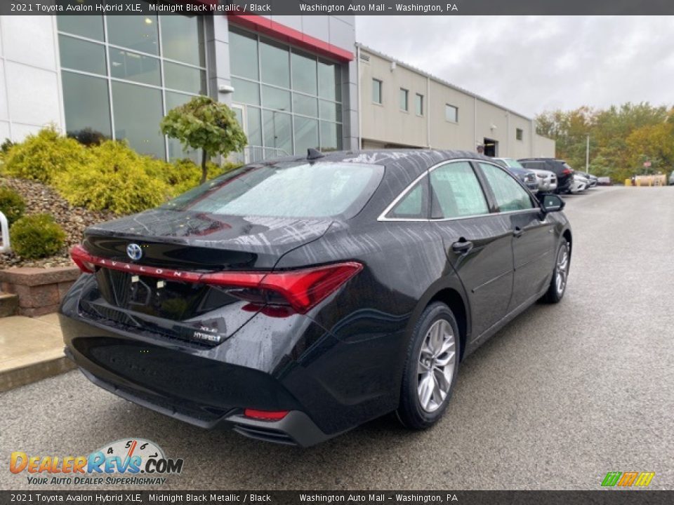 2021 Toyota Avalon Hybrid XLE Midnight Black Metallic / Black Photo #11