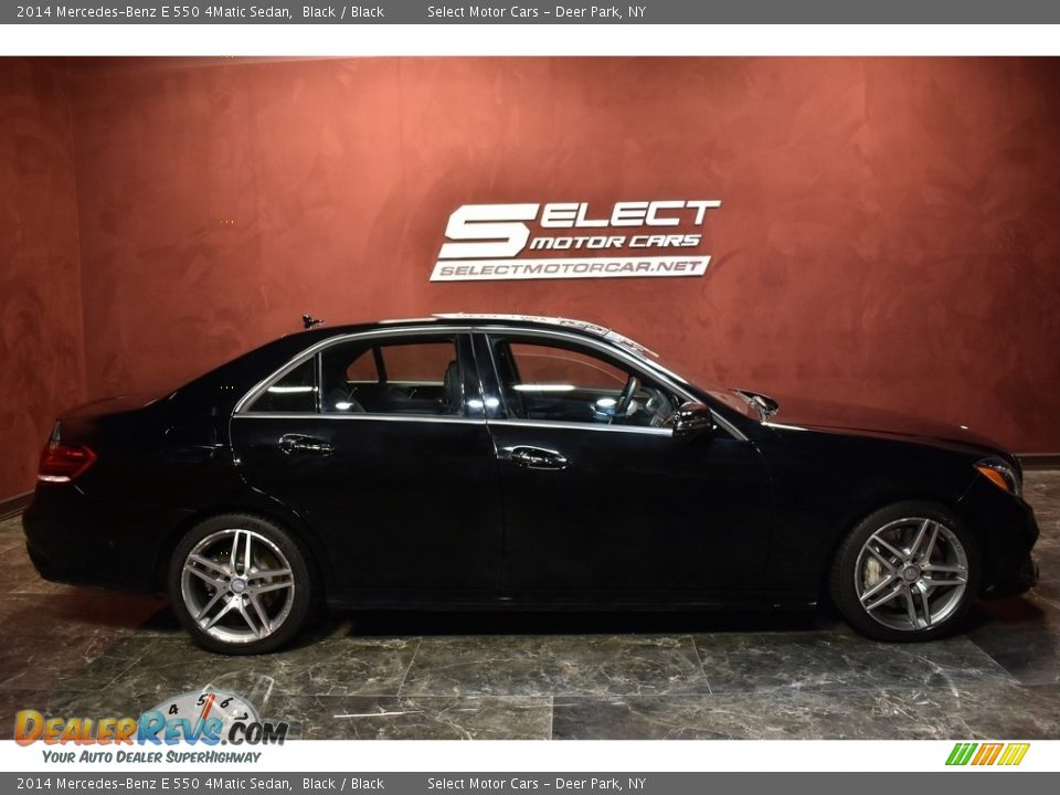 2014 Mercedes-Benz E 550 4Matic Sedan Black / Black Photo #3