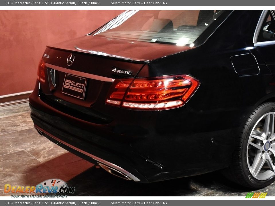 2014 Mercedes-Benz E 550 4Matic Sedan Black / Black Photo #5