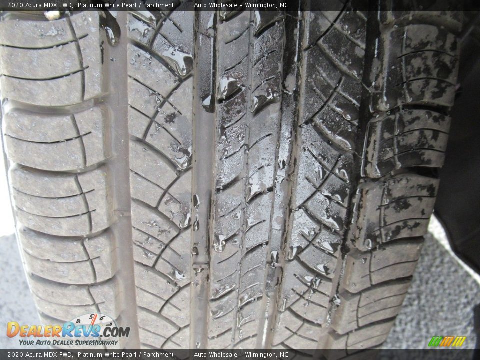 2020 Acura MDX FWD Platinum White Pearl / Parchment Photo #9