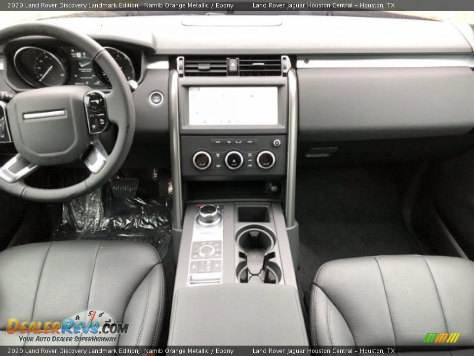Dashboard of 2020 Land Rover Discovery Landmark Edition Photo #5
