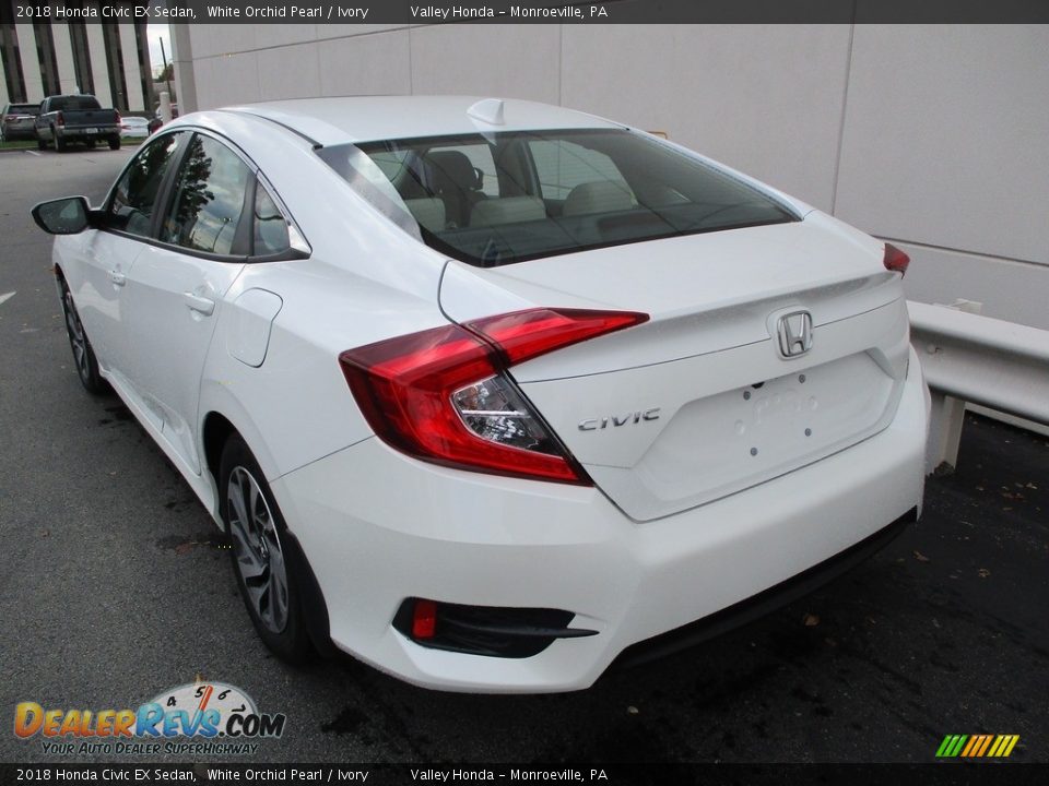 2018 Honda Civic EX Sedan White Orchid Pearl / Ivory Photo #3