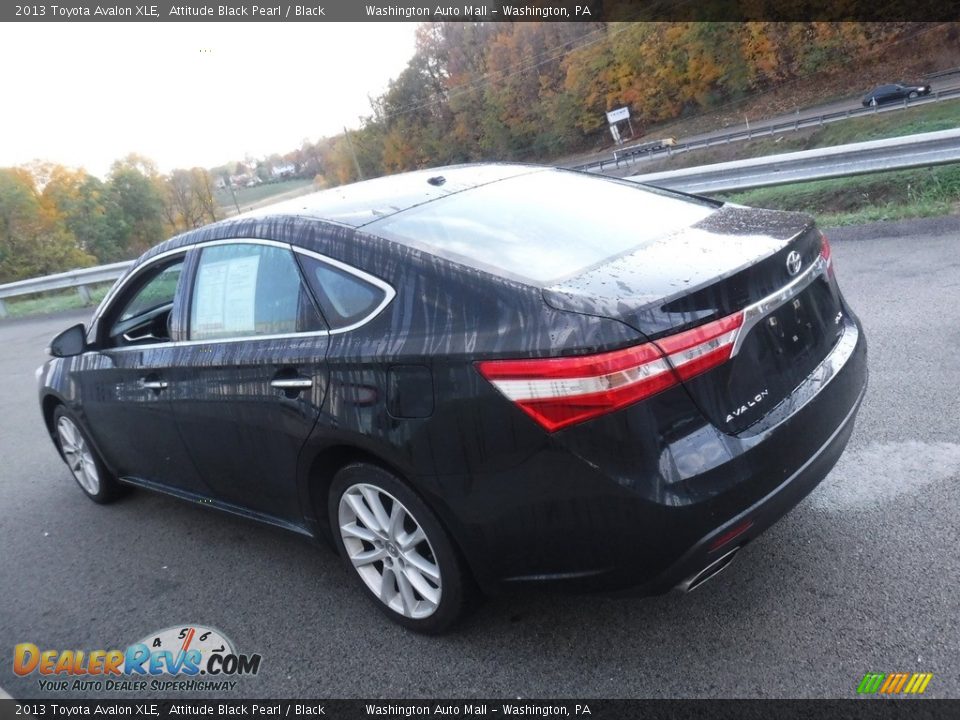 2013 Toyota Avalon XLE Attitude Black Pearl / Black Photo #13