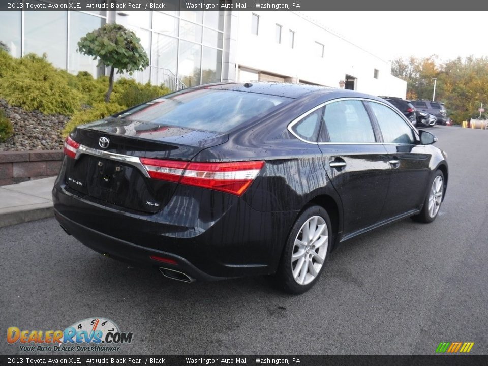 2013 Toyota Avalon XLE Attitude Black Pearl / Black Photo #15