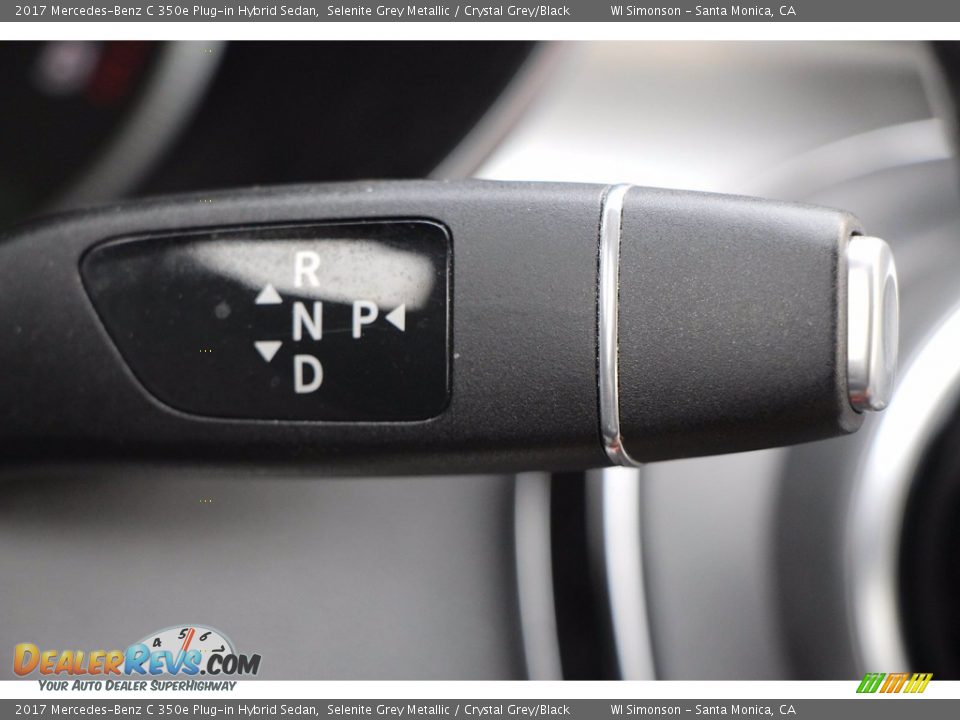 2017 Mercedes-Benz C 350e Plug-in Hybrid Sedan Shifter Photo #32