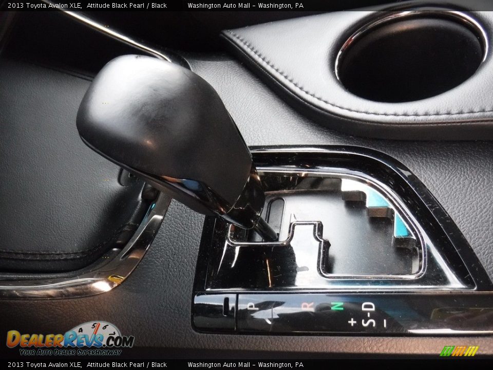 2013 Toyota Avalon XLE Attitude Black Pearl / Black Photo #24
