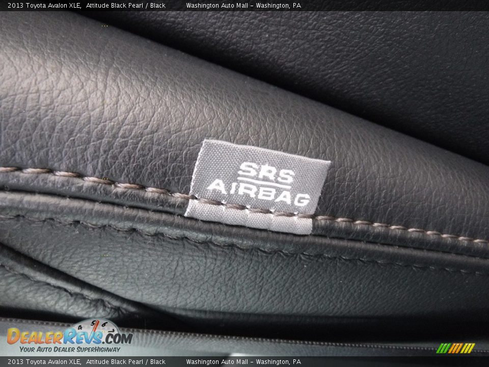 2013 Toyota Avalon XLE Attitude Black Pearl / Black Photo #28