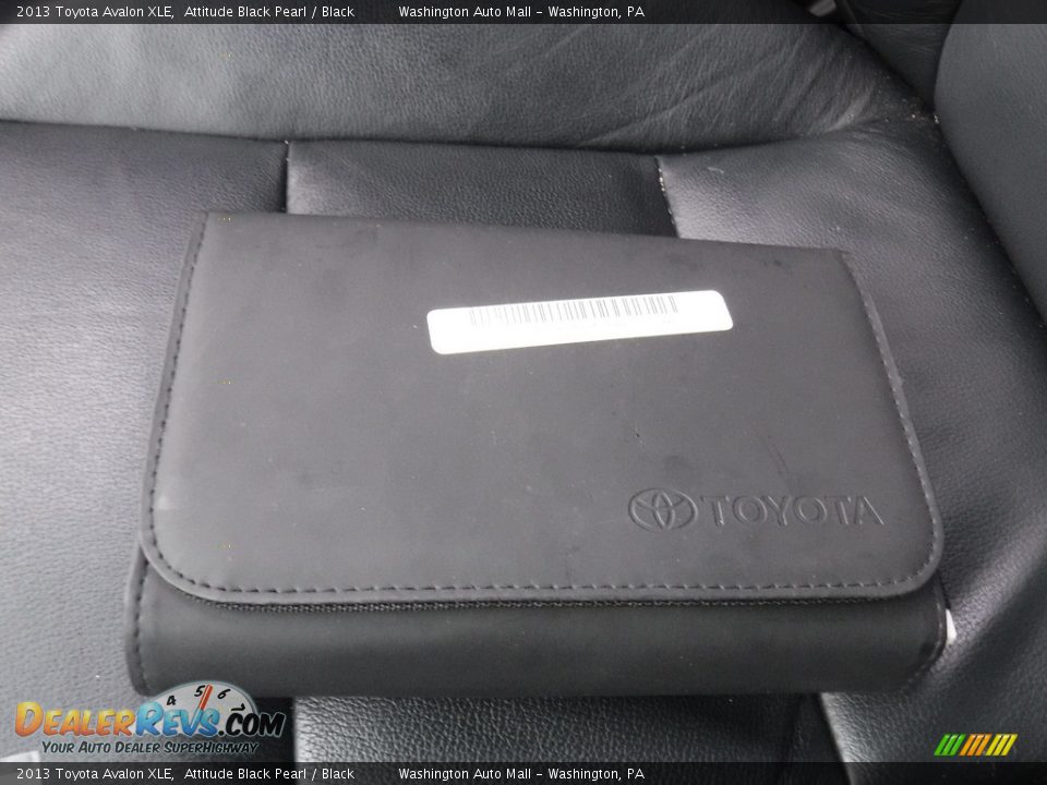 2013 Toyota Avalon XLE Attitude Black Pearl / Black Photo #29