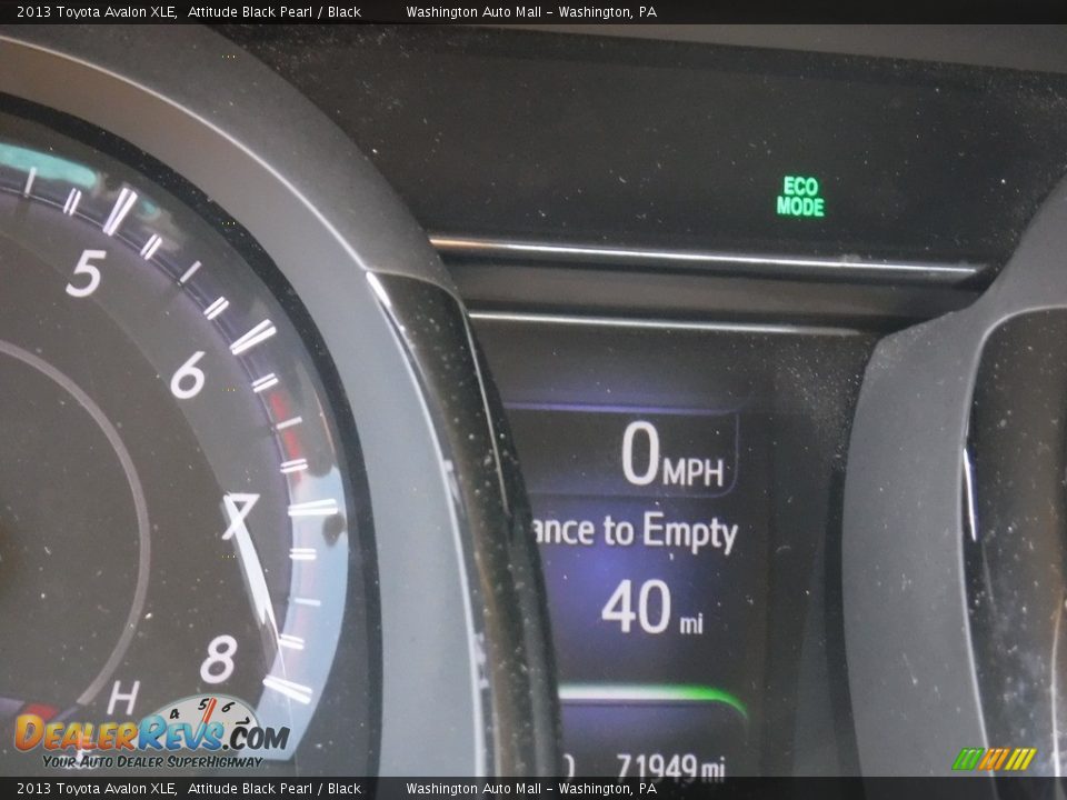 2013 Toyota Avalon XLE Attitude Black Pearl / Black Photo #32