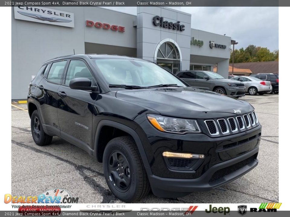 2021 Jeep Compass Sport 4x4 Diamond Black Crystal Pearl / Black Photo #1