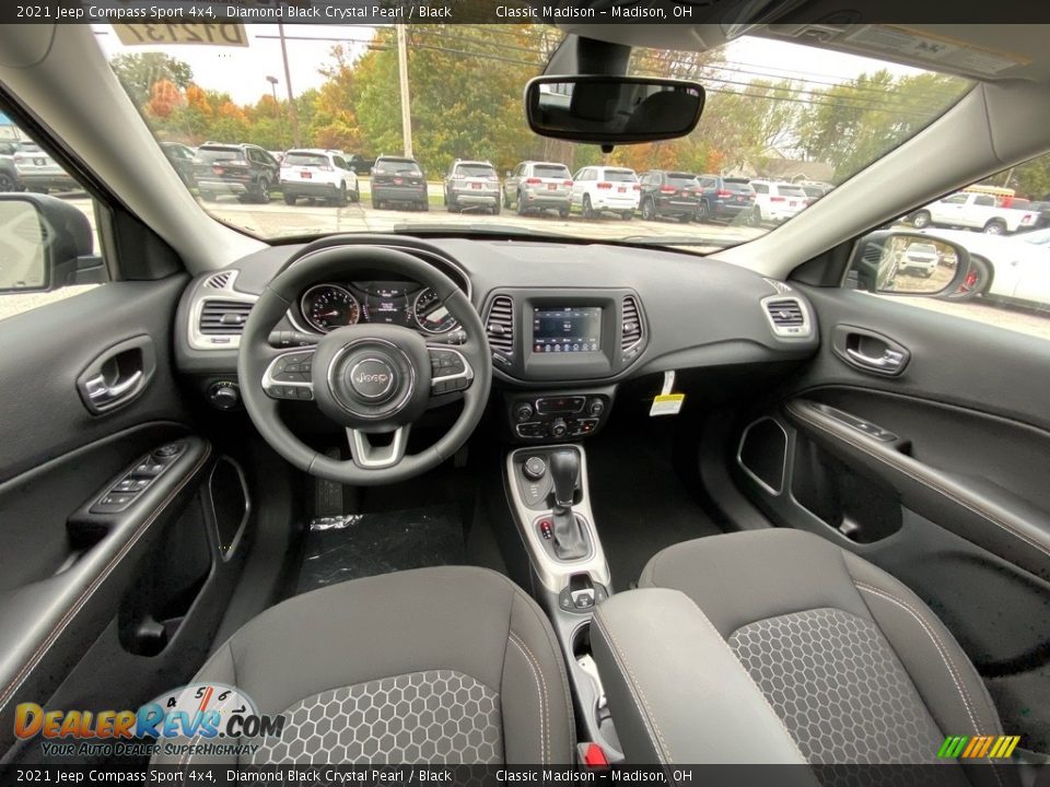 2021 Jeep Compass Sport 4x4 Diamond Black Crystal Pearl / Black Photo #4
