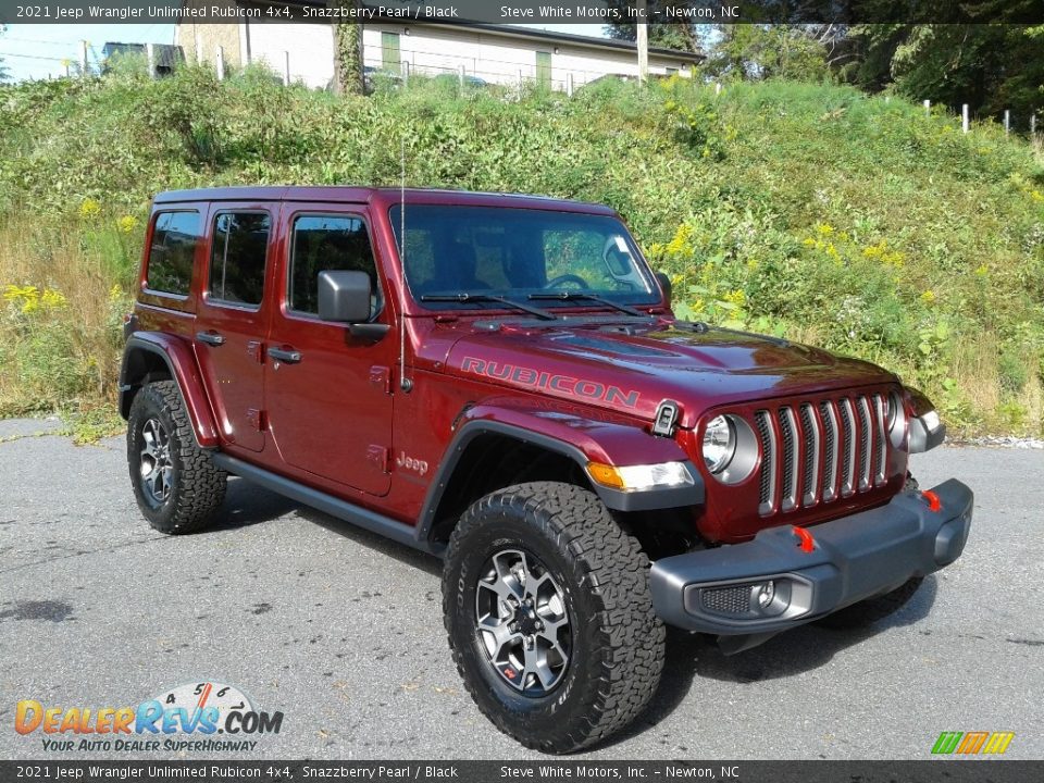 Front 3/4 View of 2021 Jeep Wrangler Unlimited Rubicon 4x4 Photo #4