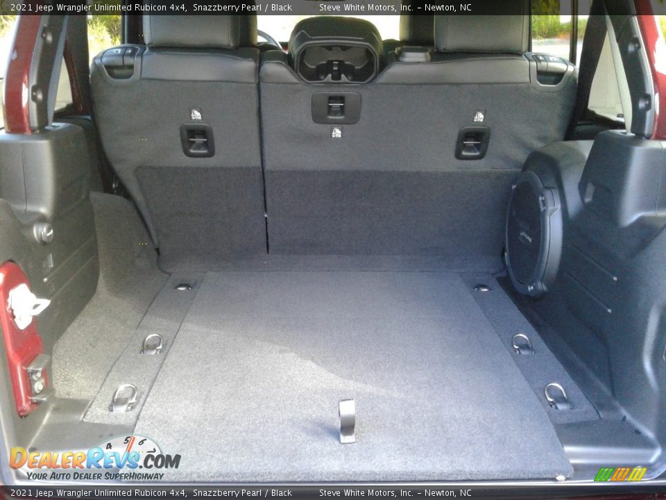 2021 Jeep Wrangler Unlimited Rubicon 4x4 Trunk Photo #14