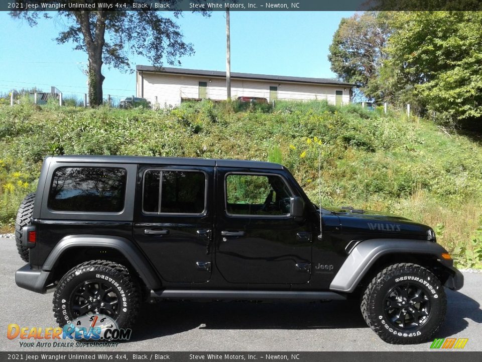 2021 Jeep Wrangler Unlimited Willys 4x4 Black / Black Photo #5