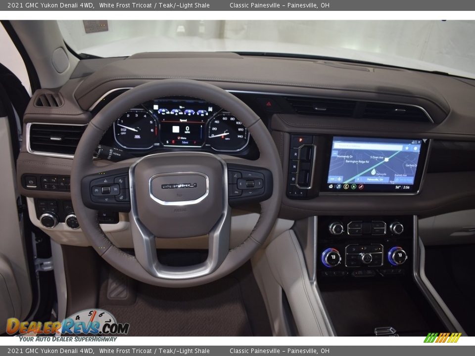 2021 GMC Yukon Denali 4WD White Frost Tricoat / Teak/­Light Shale Photo #13