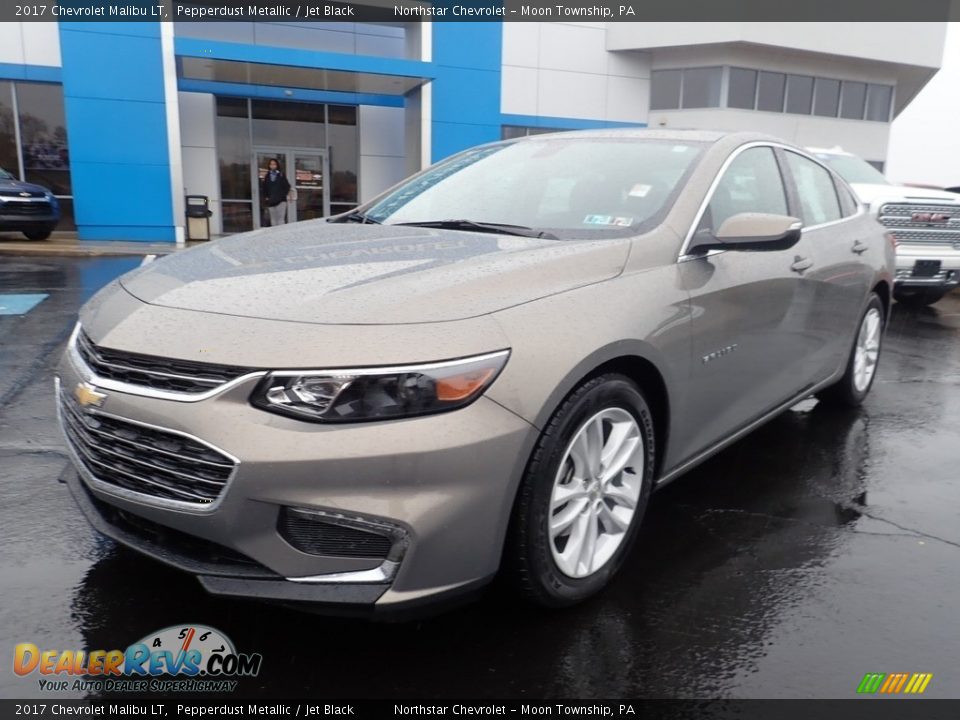 2017 Chevrolet Malibu LT Pepperdust Metallic / Jet Black Photo #2