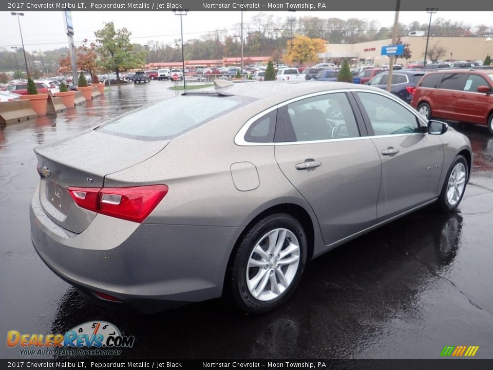 2017 Chevrolet Malibu LT Pepperdust Metallic / Jet Black Photo #9