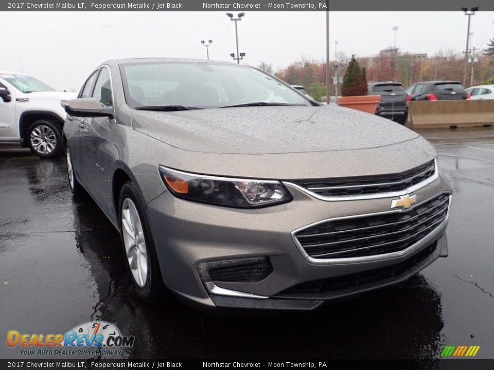 2017 Chevrolet Malibu LT Pepperdust Metallic / Jet Black Photo #12