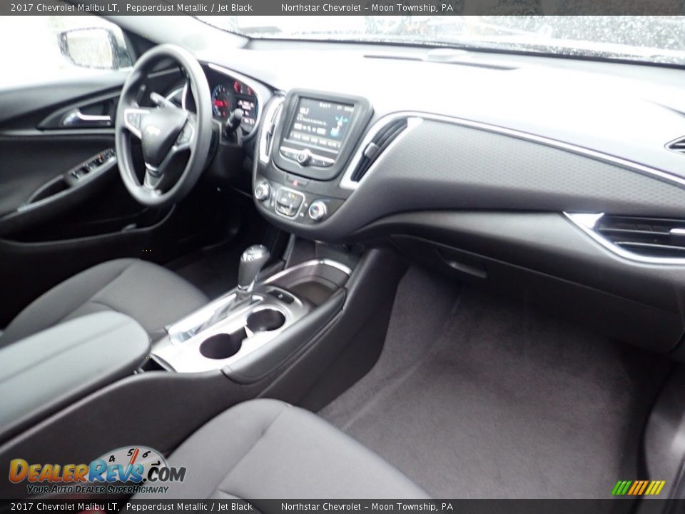 2017 Chevrolet Malibu LT Pepperdust Metallic / Jet Black Photo #16