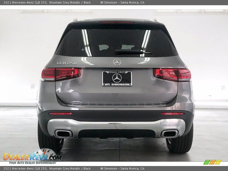 2021 Mercedes-Benz GLB 250 Mountain Grey Metallic / Black Photo #3