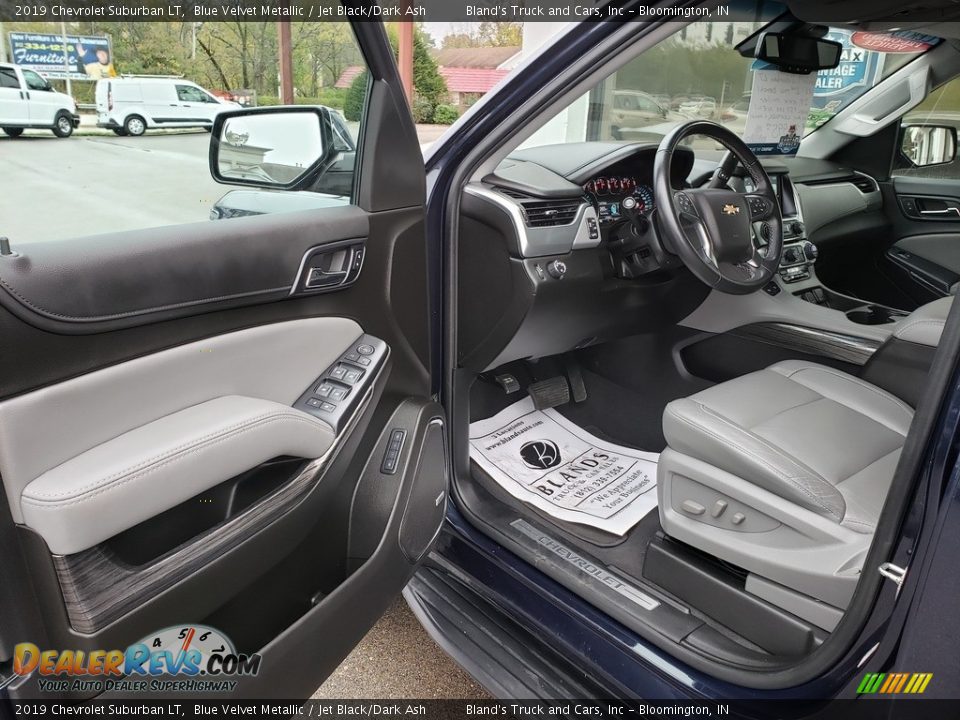 2019 Chevrolet Suburban LT Blue Velvet Metallic / Jet Black/Dark Ash Photo #3