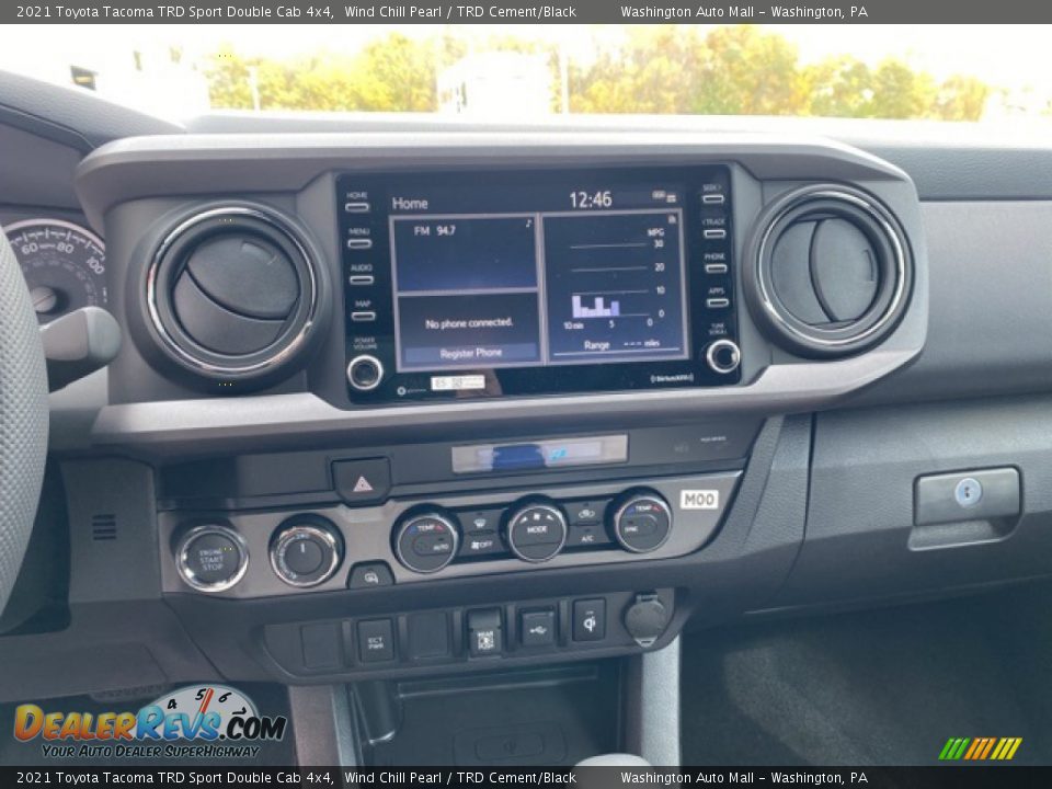 Controls of 2021 Toyota Tacoma TRD Sport Double Cab 4x4 Photo #6
