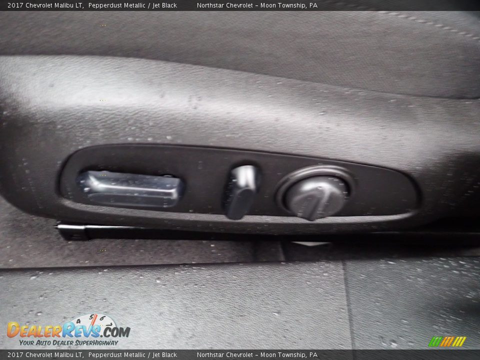 2017 Chevrolet Malibu LT Pepperdust Metallic / Jet Black Photo #25