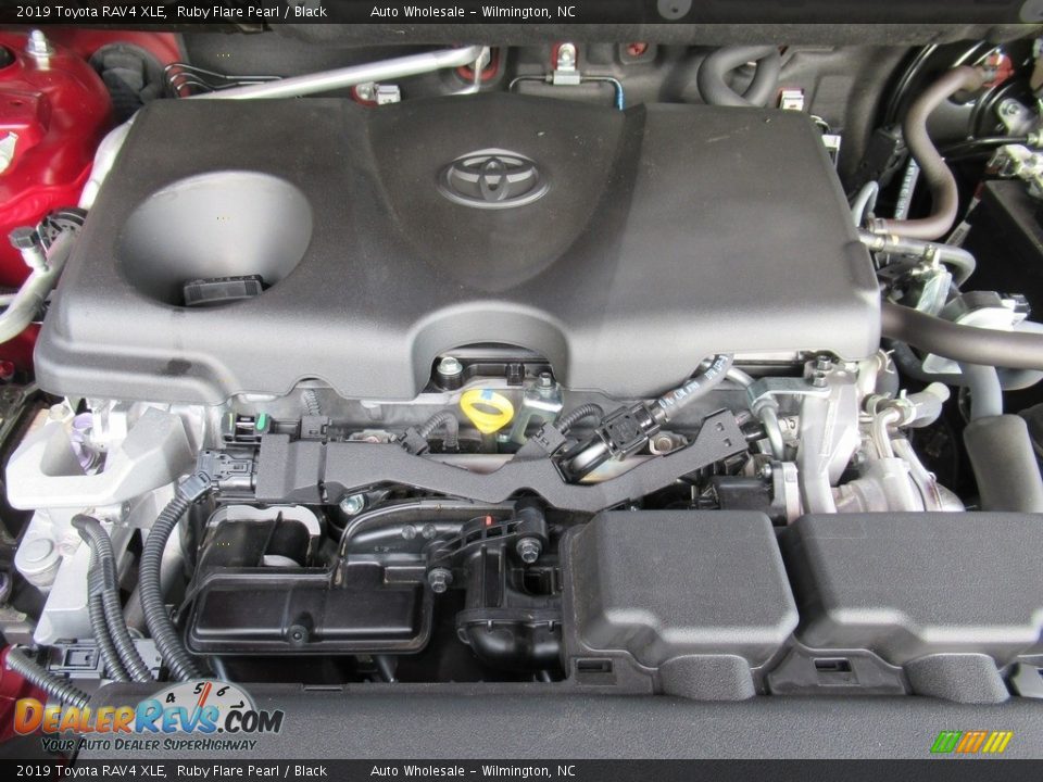 2019 Toyota RAV4 XLE Ruby Flare Pearl / Black Photo #6